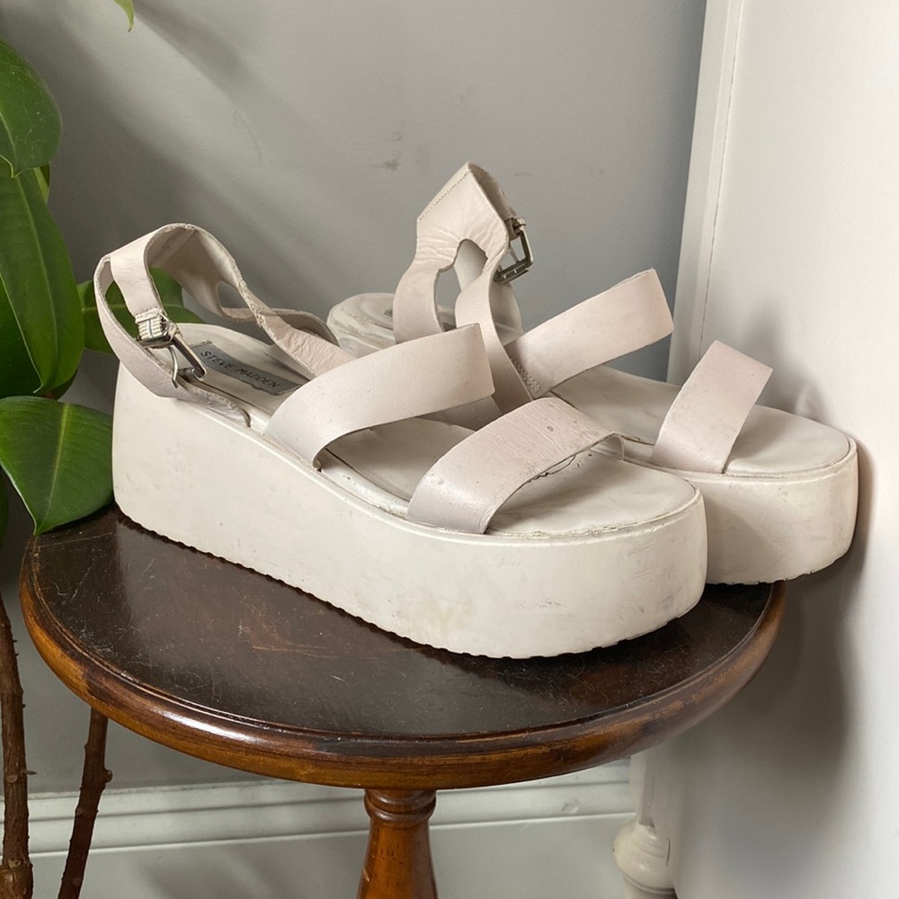 Steve Madden platform sandals